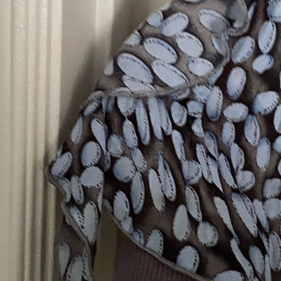 Ruffle blouse blue/tan - Picture 3 of 6